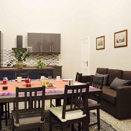 Nabucco Bed & Breakfast Катанія Екстер'єр фото