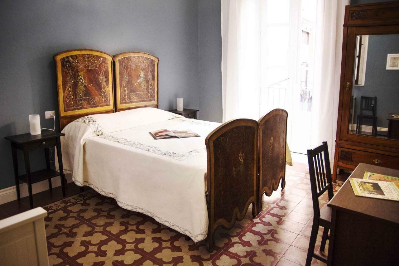 Nabucco Bed & Breakfast Катанія Екстер'єр фото